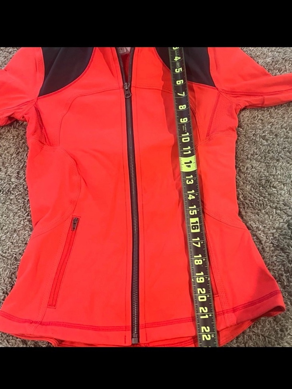 Lululemon Forme Jacket Cuffins Red Heathered Soot Discontinued Sz 4 - Picture 2 of 7